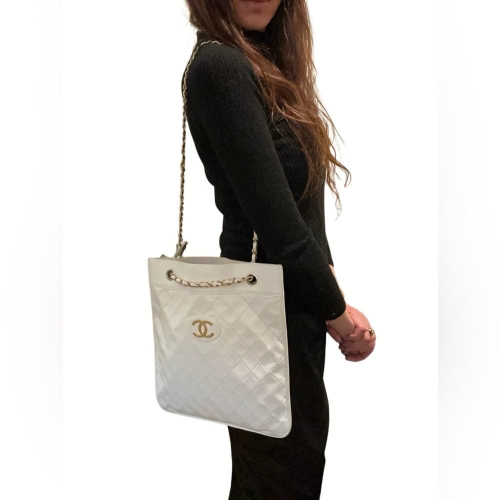 Chanel White Quilted Women's Bag